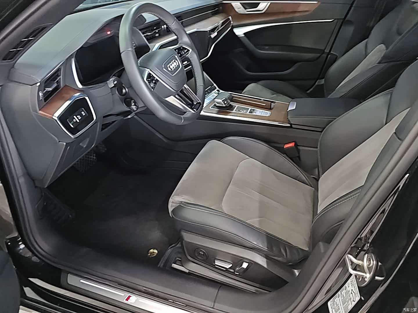 Audi A6L, 2023 4