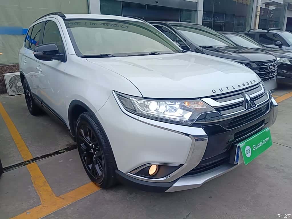 Mitsubishi Outlander, 2018 4