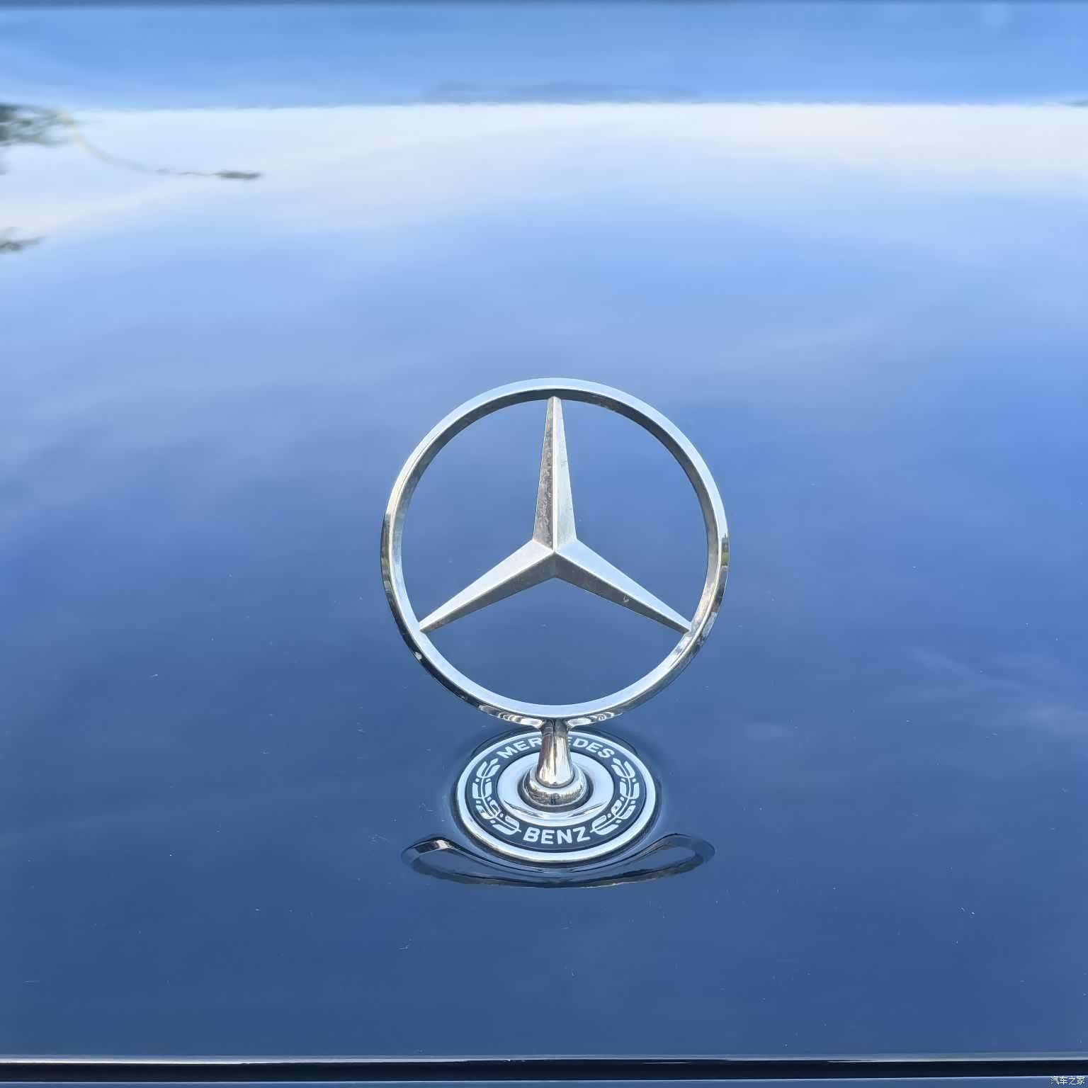Mercedes-Benz E-Class, 2025 4