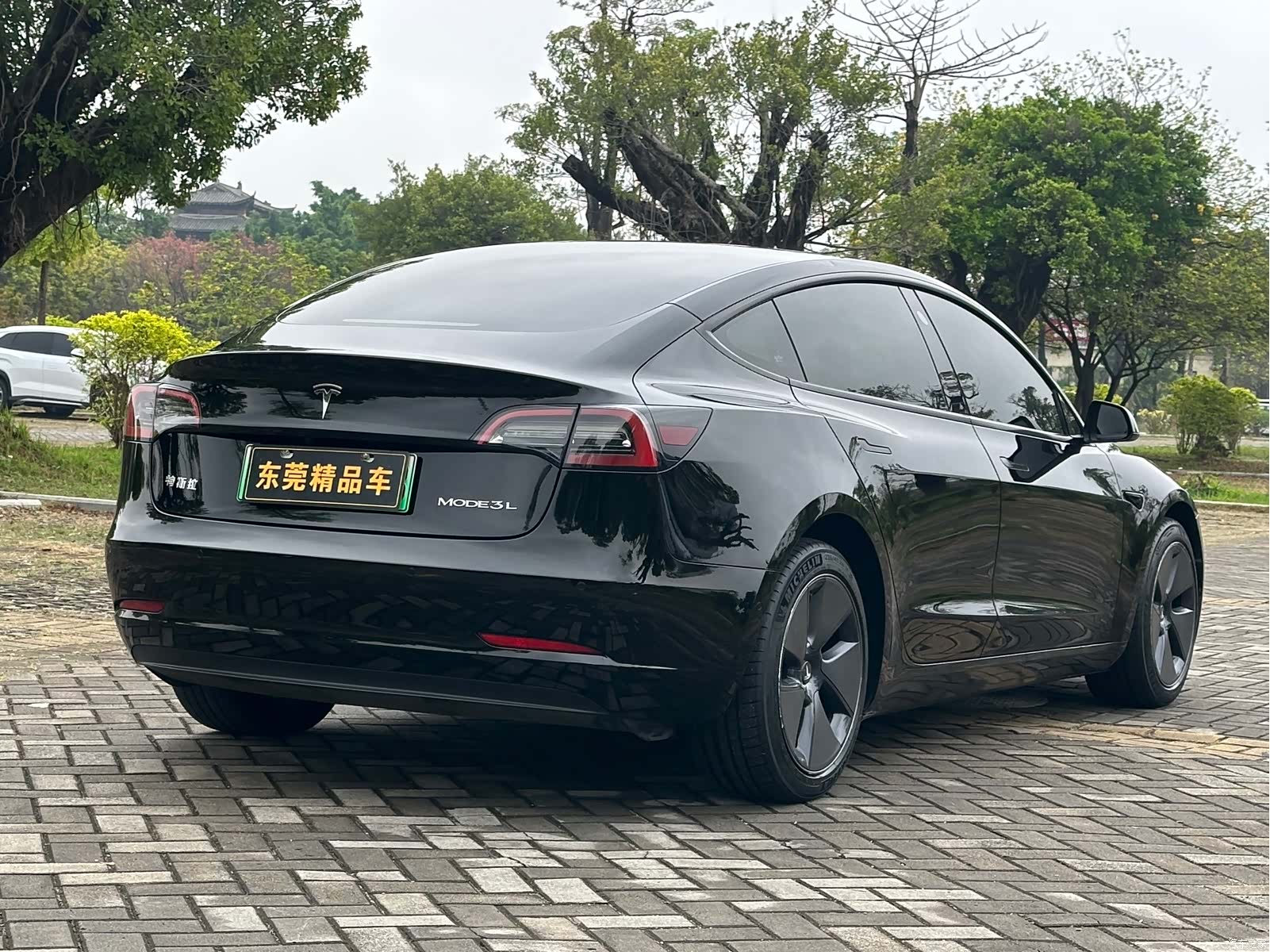 Tesla Model 3, 2022 7