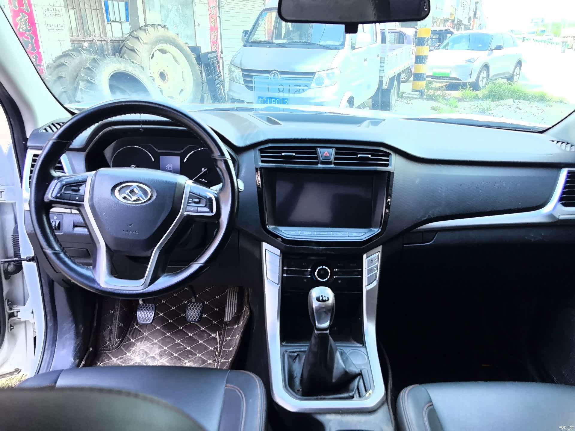 Maxus T60, 2019 19