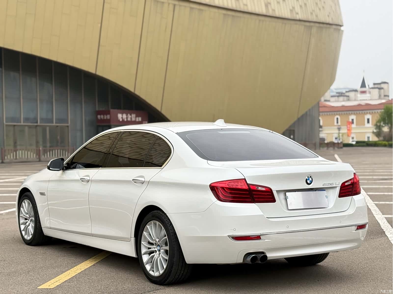 BMW 5 Series, 2016 10