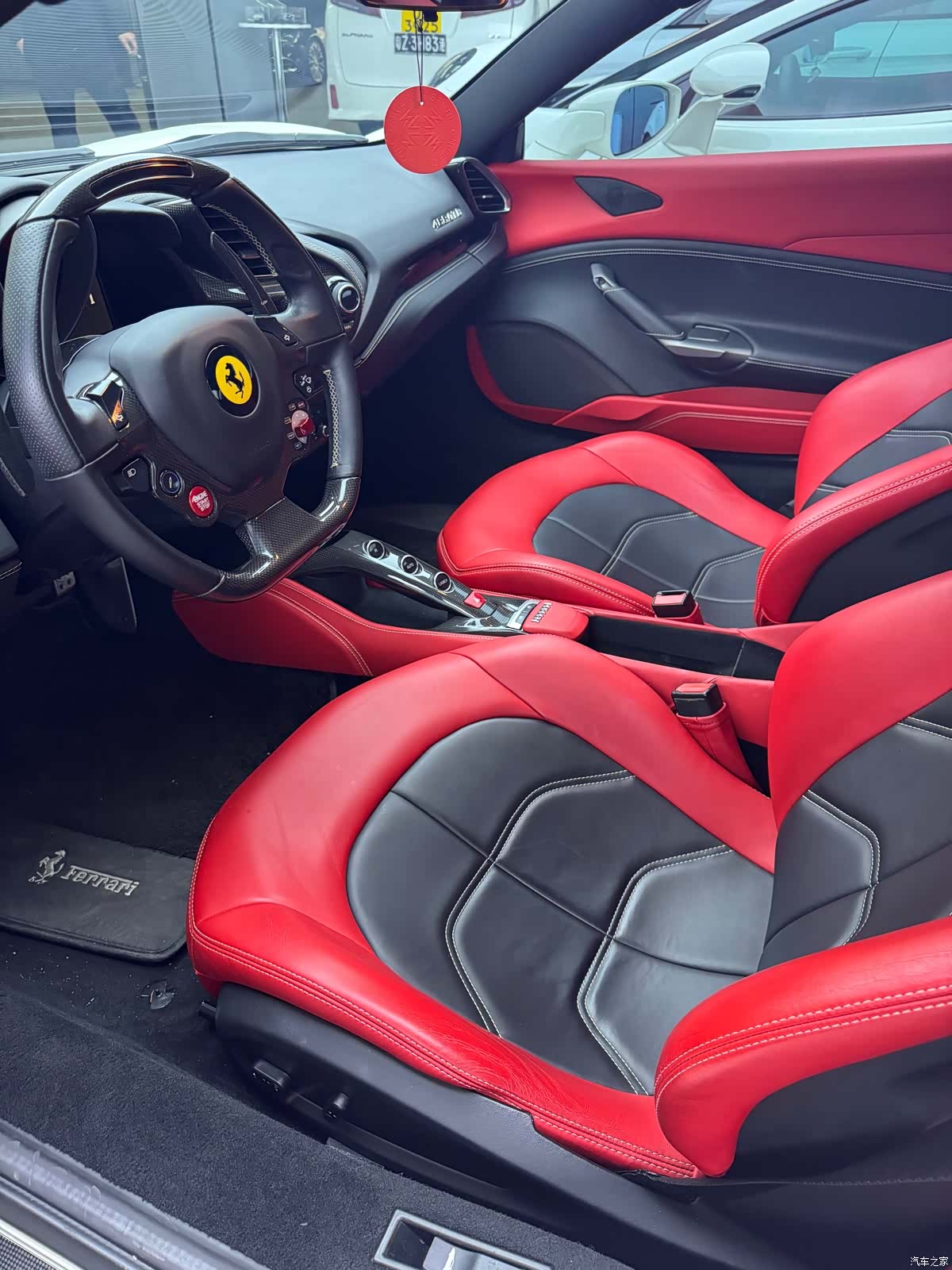 Ferrari 488, 2019 6