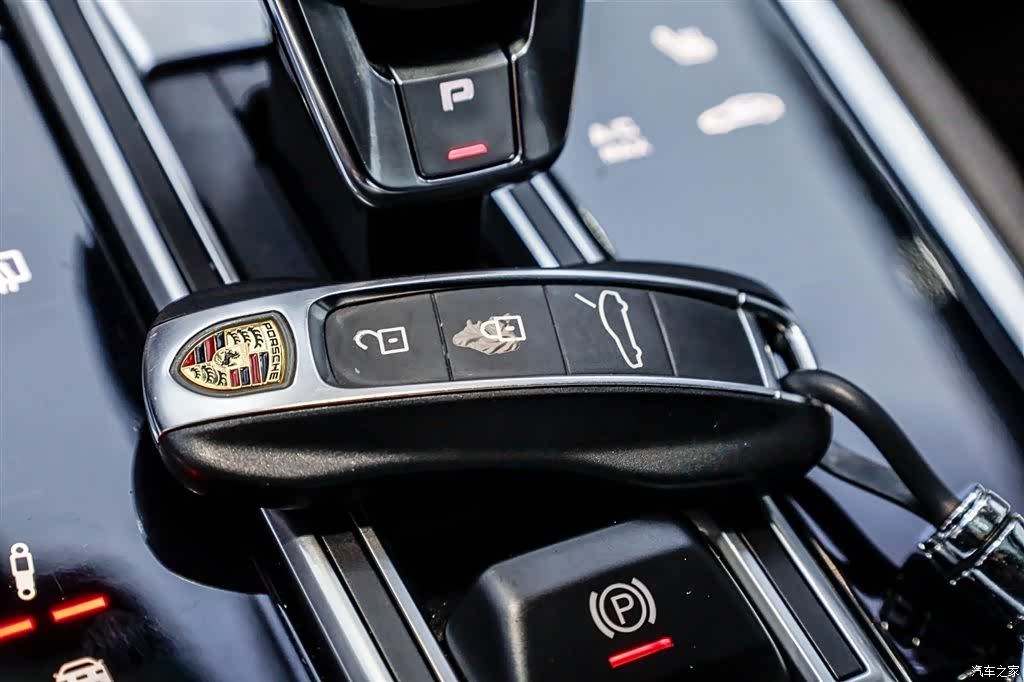 Porsche Panamera, 2022 30