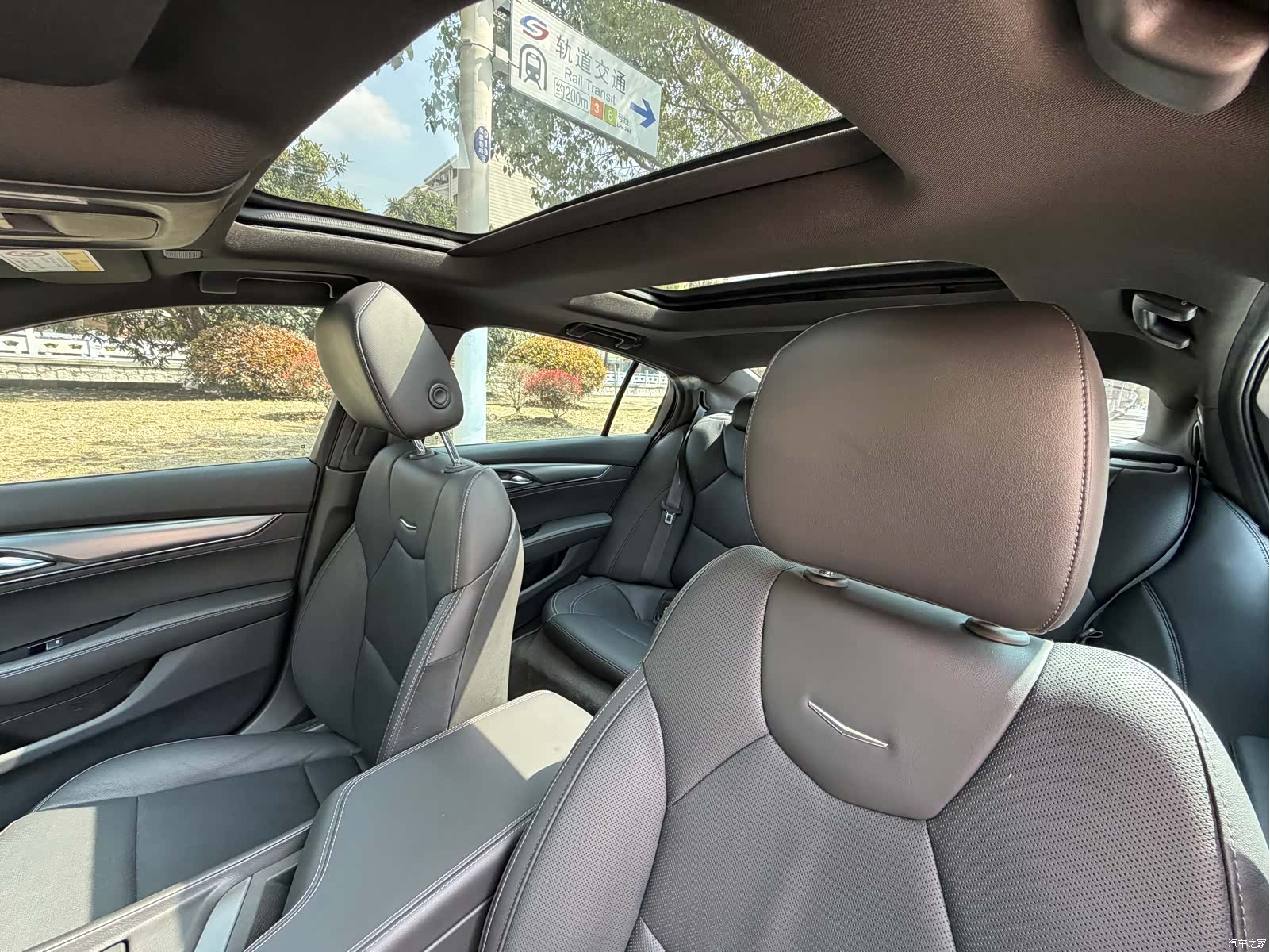 Cadillac CT5, 2023 9