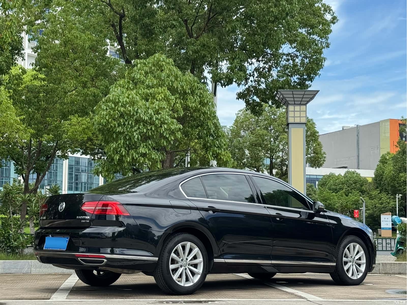 Volkswagen Magotan, 2019 9