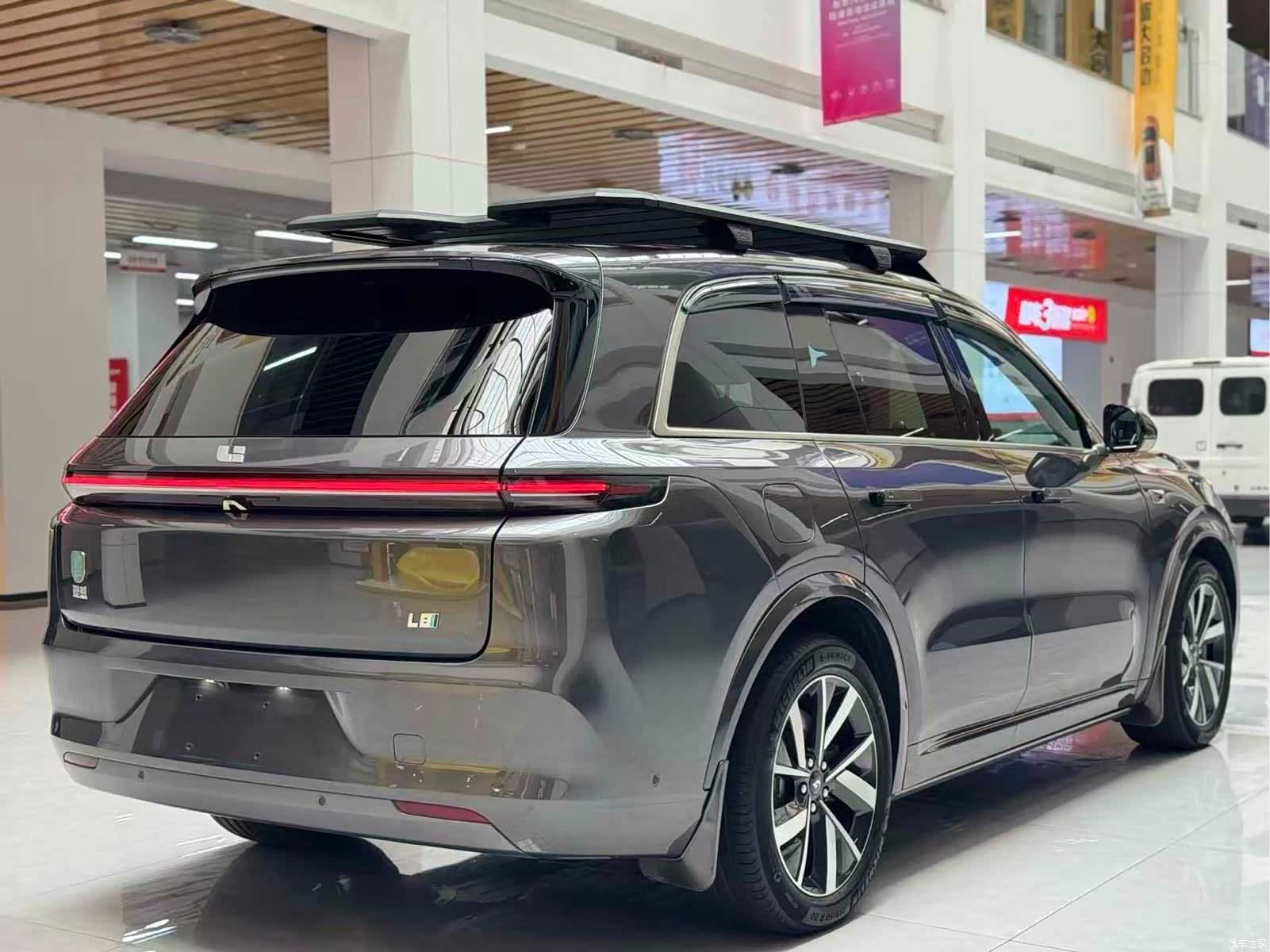 Li Auto L8, 2024 все фото