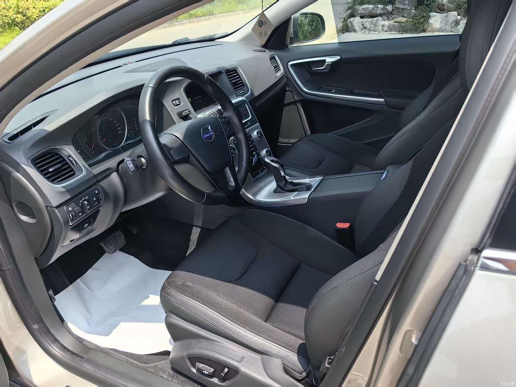 Volvo S60, 2016 8