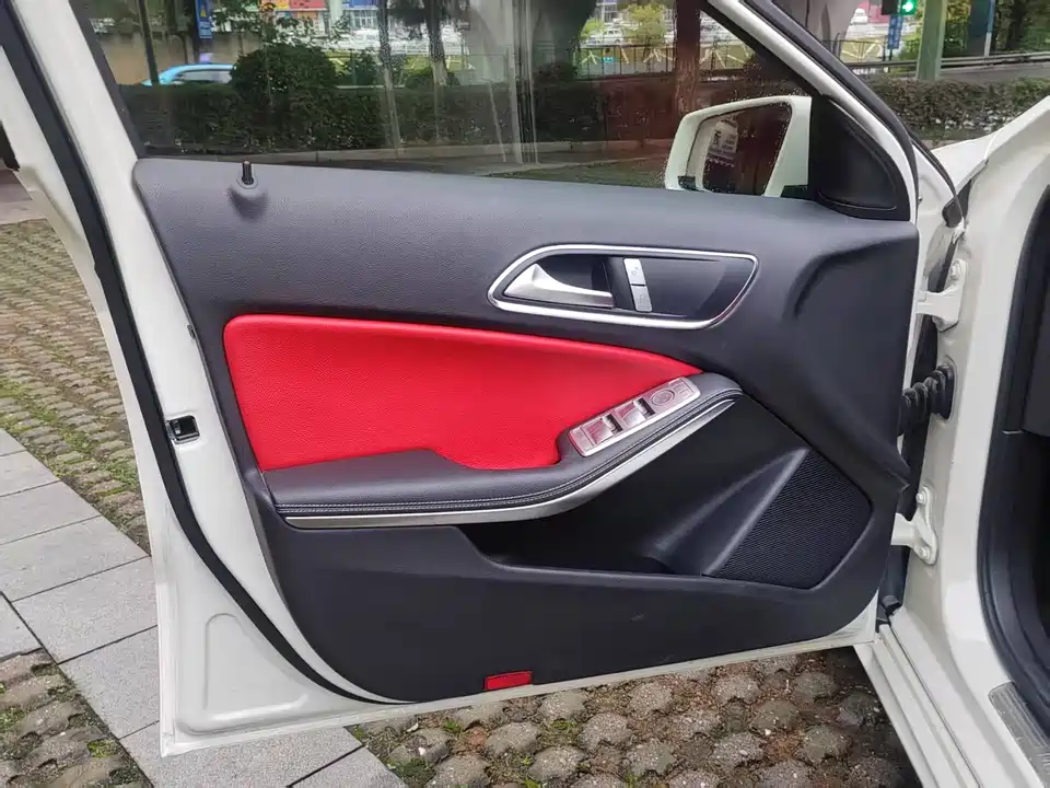 Mercedes-Benz Class A