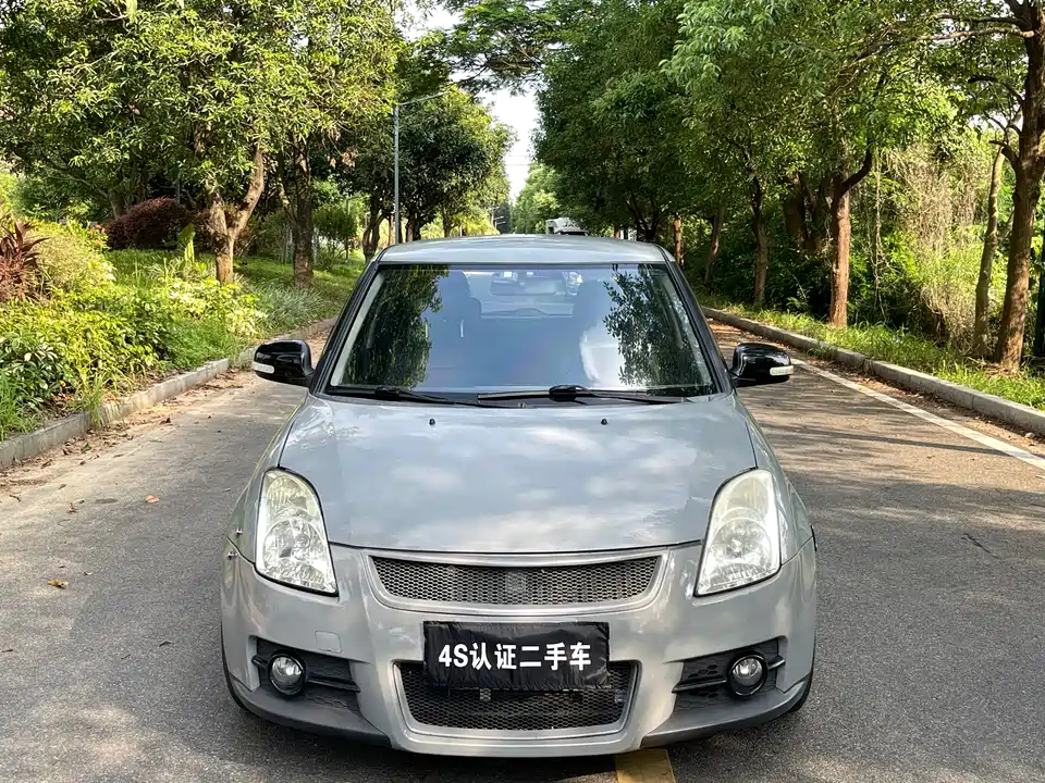 Suzuki Swift Suzuki Swift