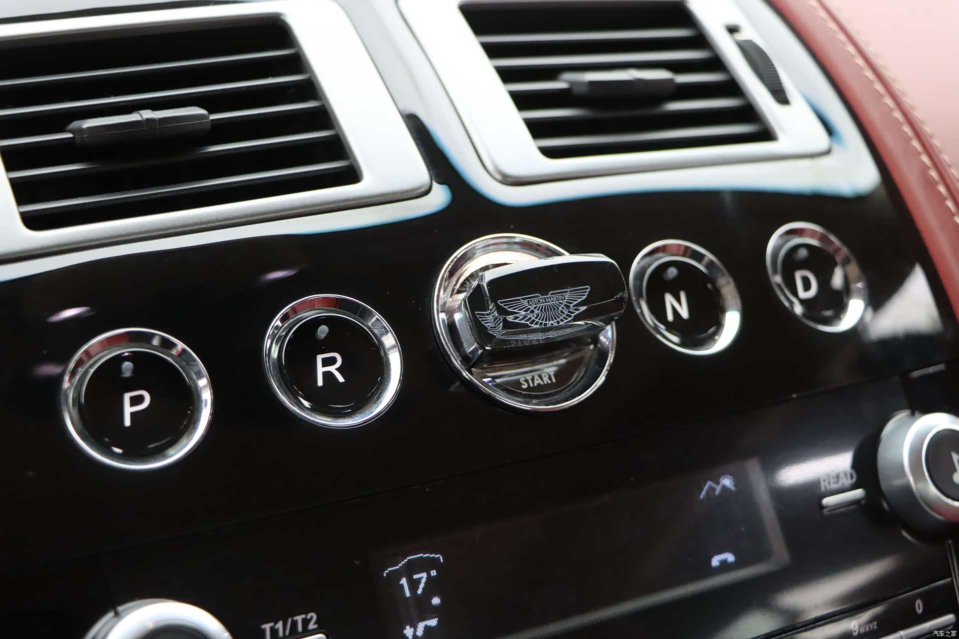 Aston Martin Virage, 2014 22