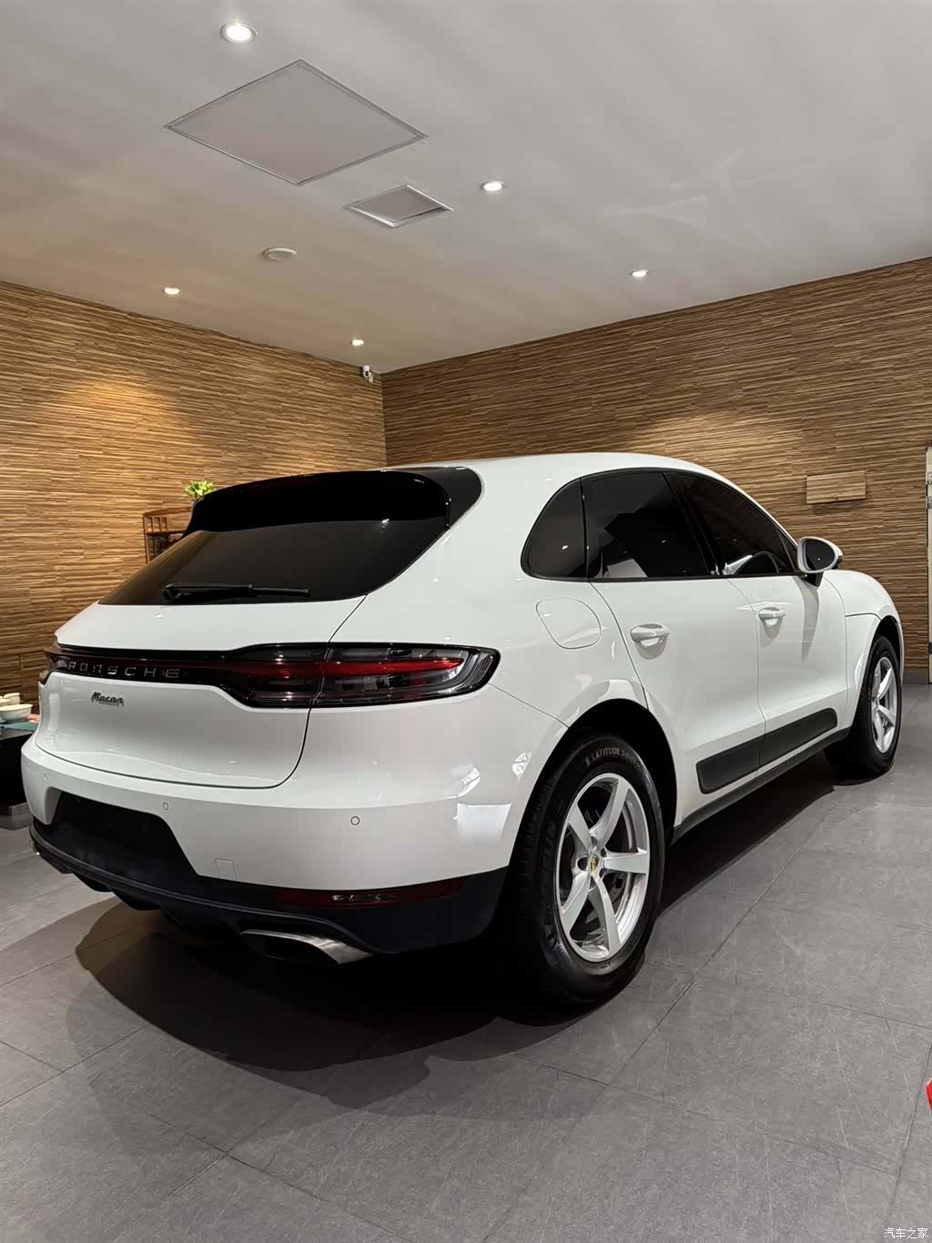 Porsche Macan, 2019 все фото