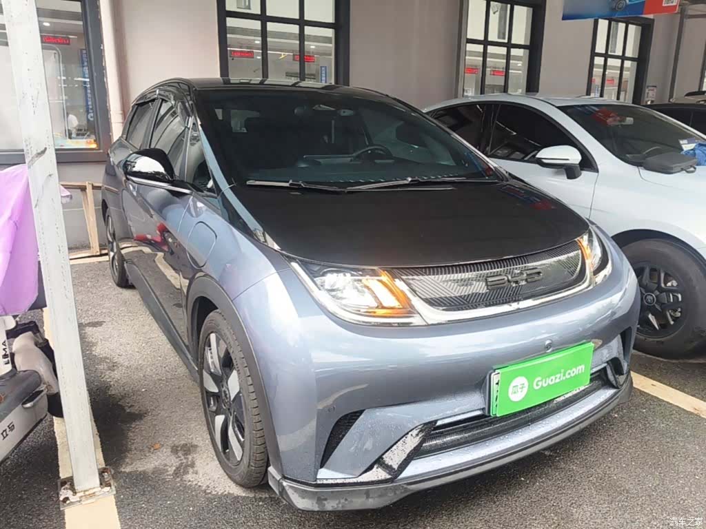 BYD Dolphin, 2023 4