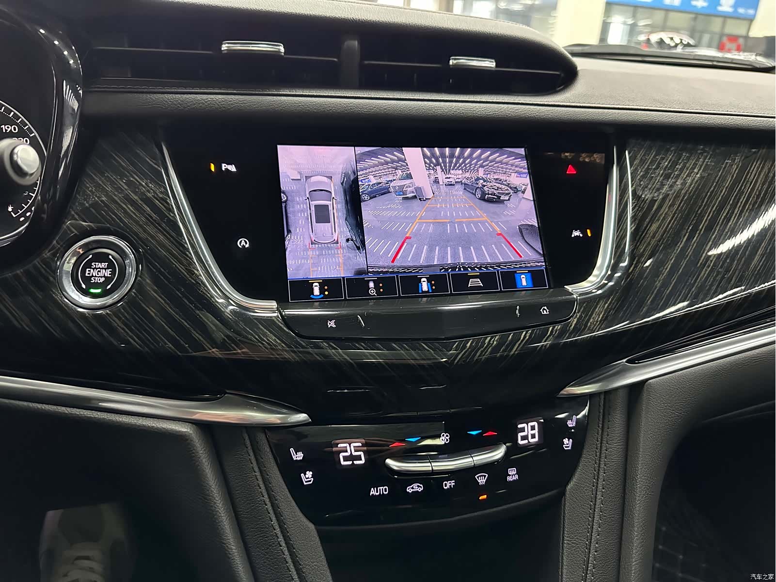 Cadillac XT6, 2022 24