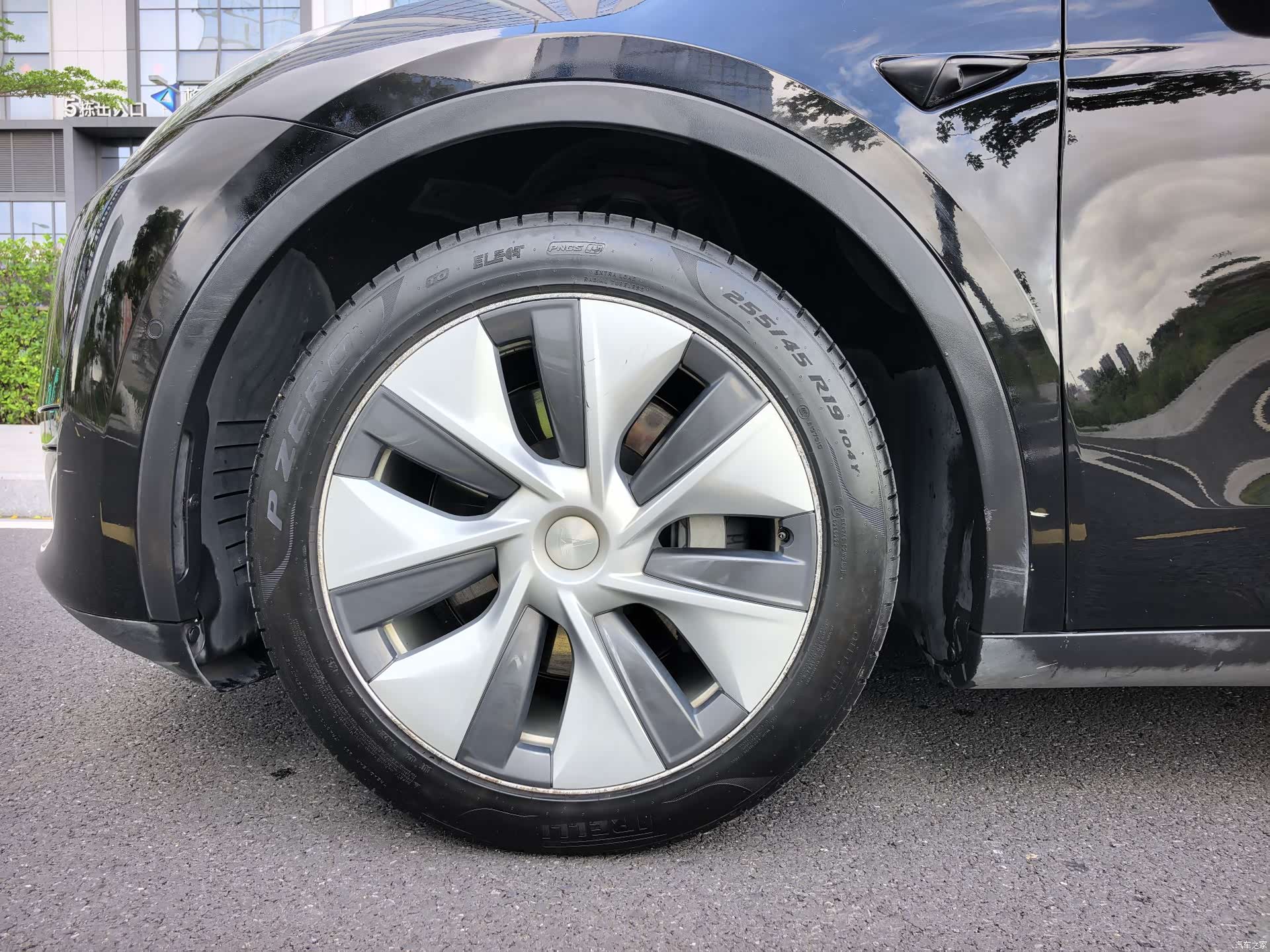 Tesla Model Y, 2022 9