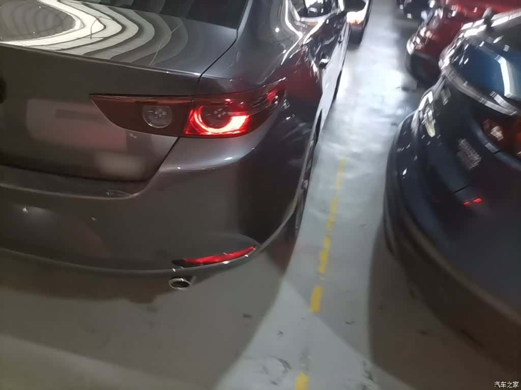 Mazda Mazda3, 2022 8