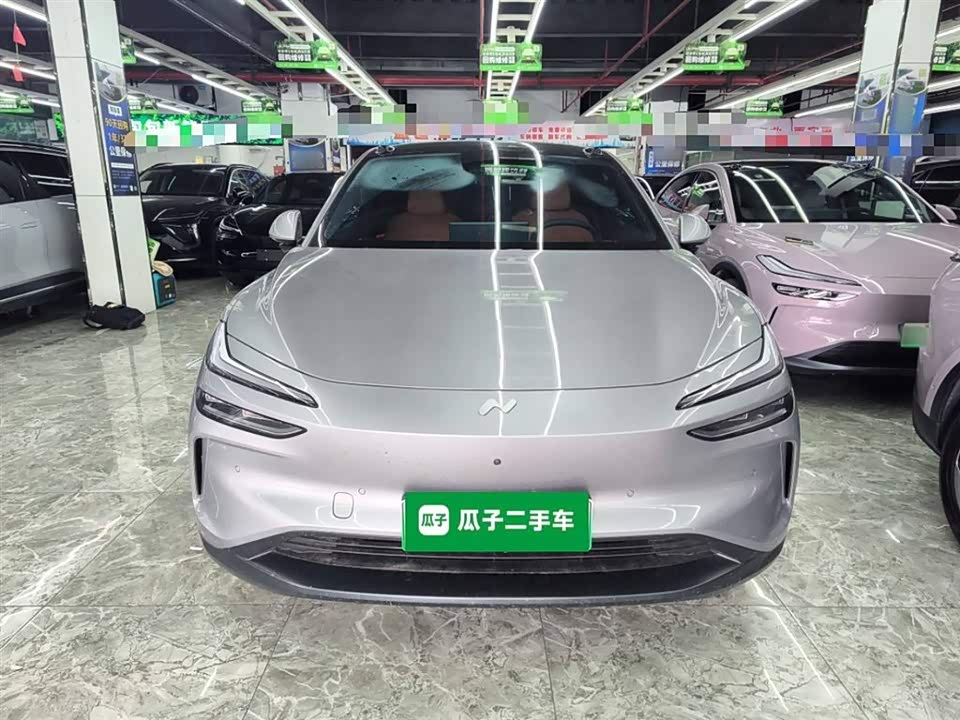 NIO L60