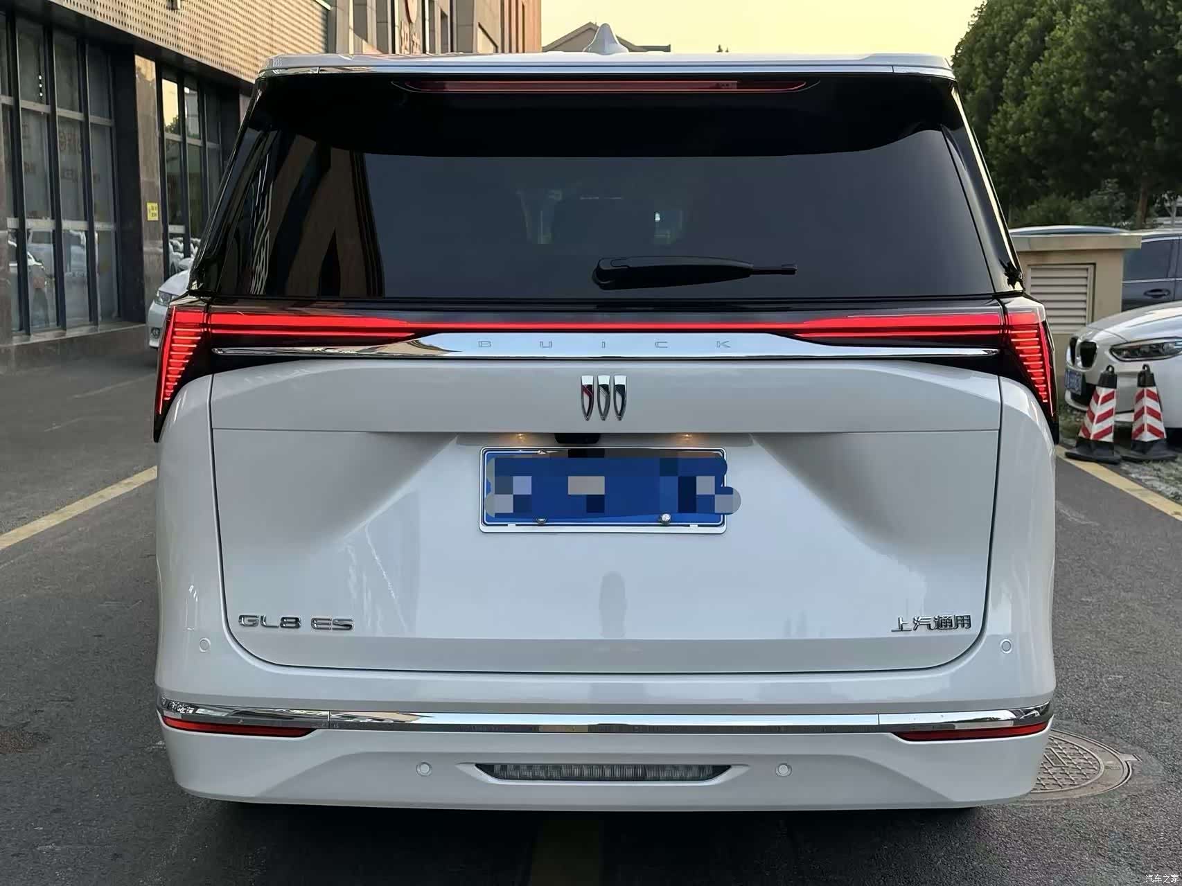 Buick GL8, 2025 все фото