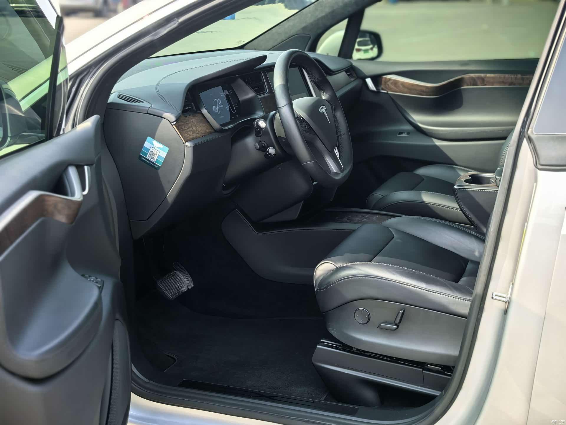 Tesla Model X, 2018 7