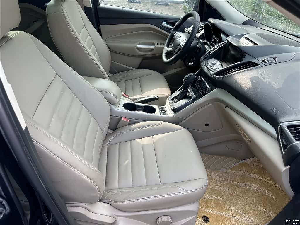 Ford Kuga, 2013 23