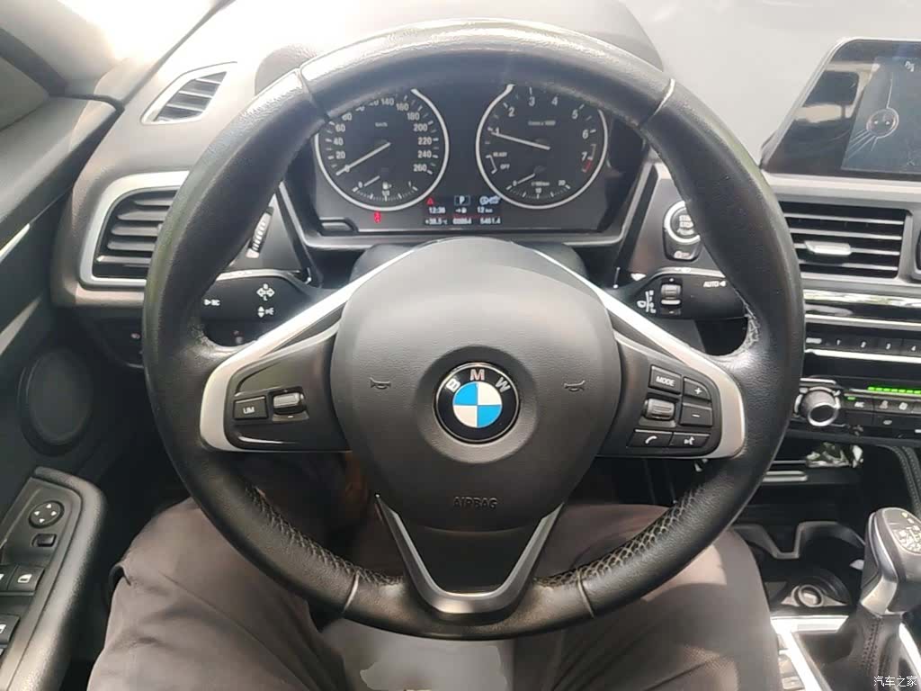 BMW 1 Series, 2017 11