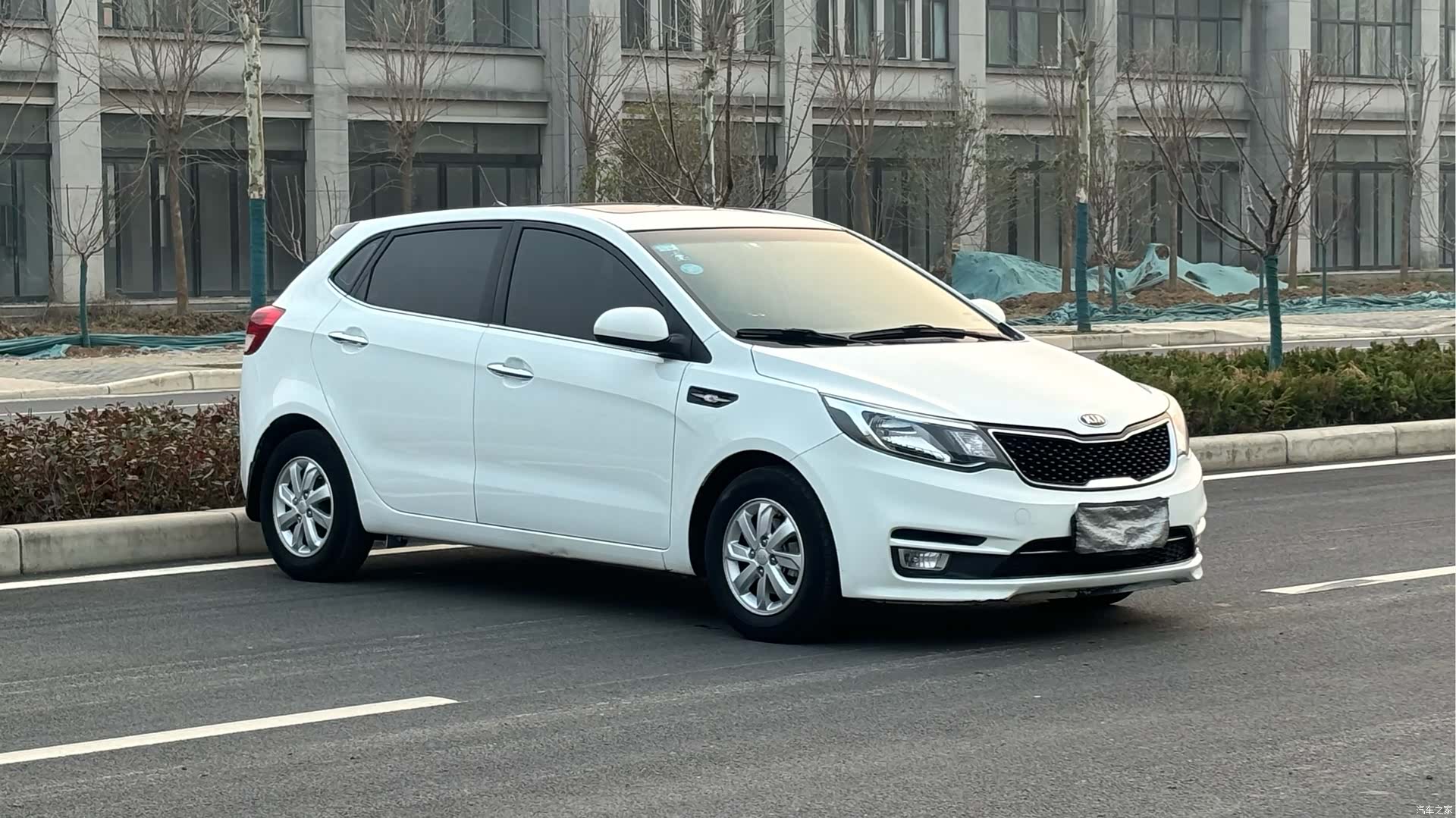 Kia K2, 2016 3