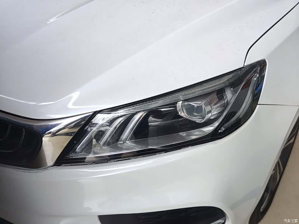 Geely Binray, 2018 24