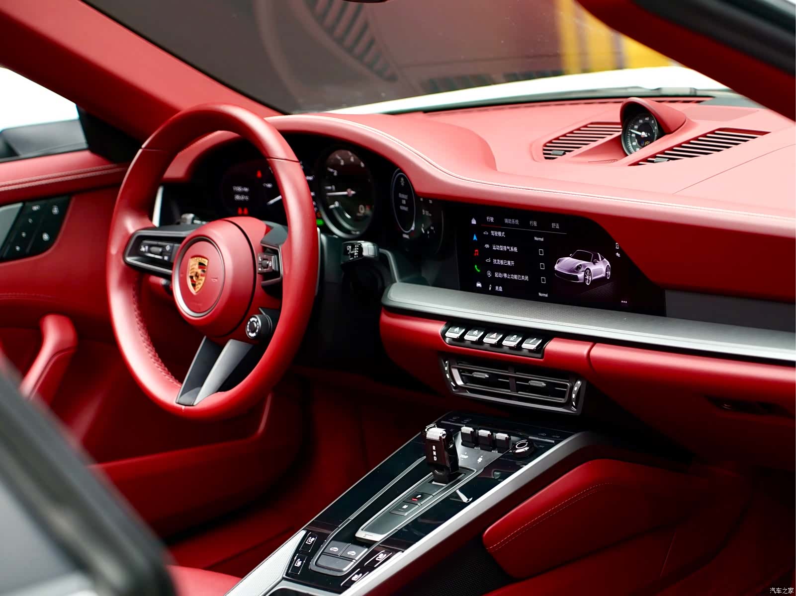 Porsche 911, 2022 10