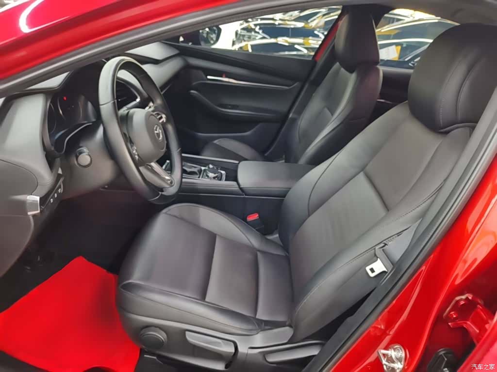 Mazda Mazda3, 2020 15