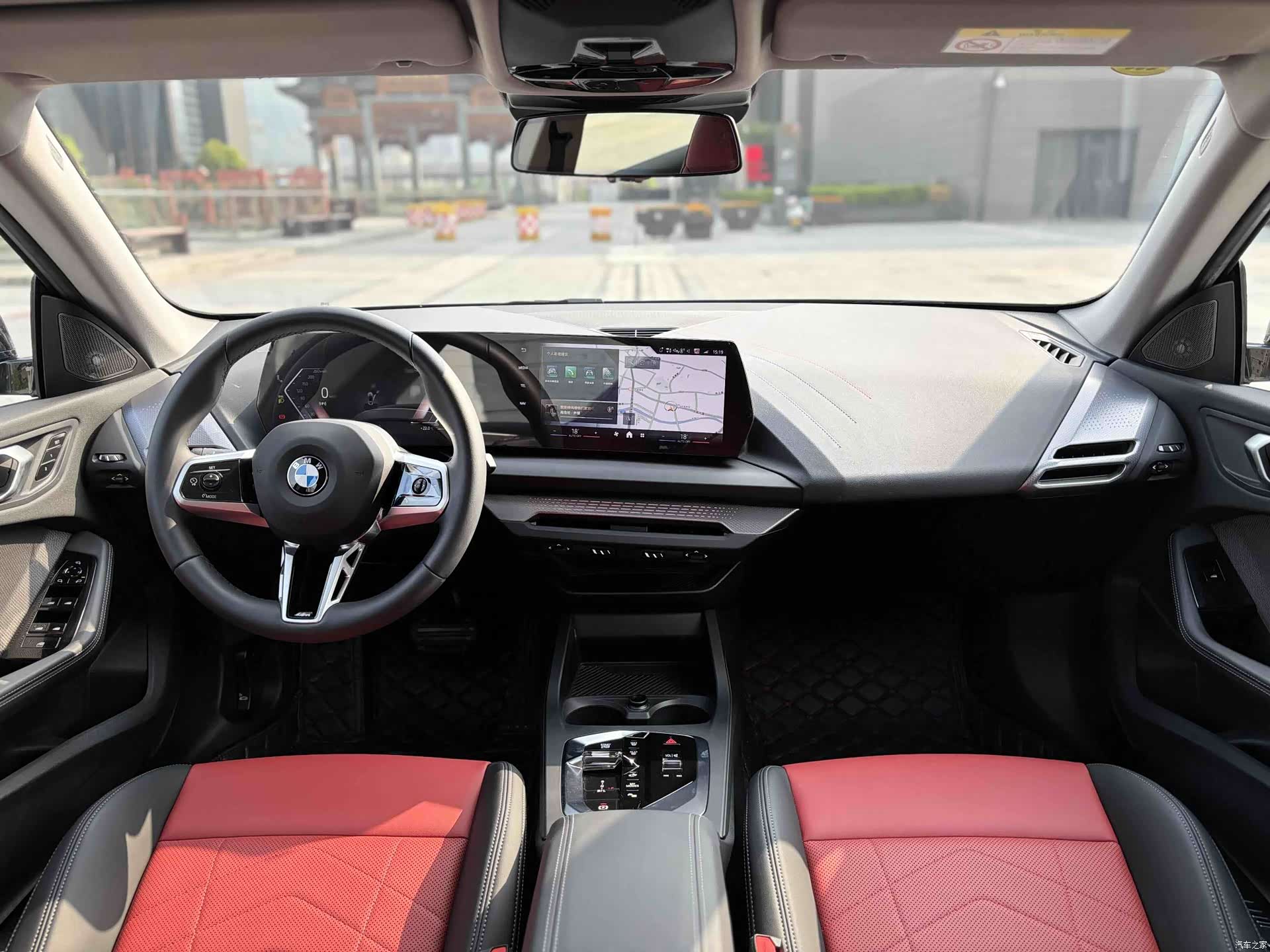 BMW 2 Series, 2025 все фото
