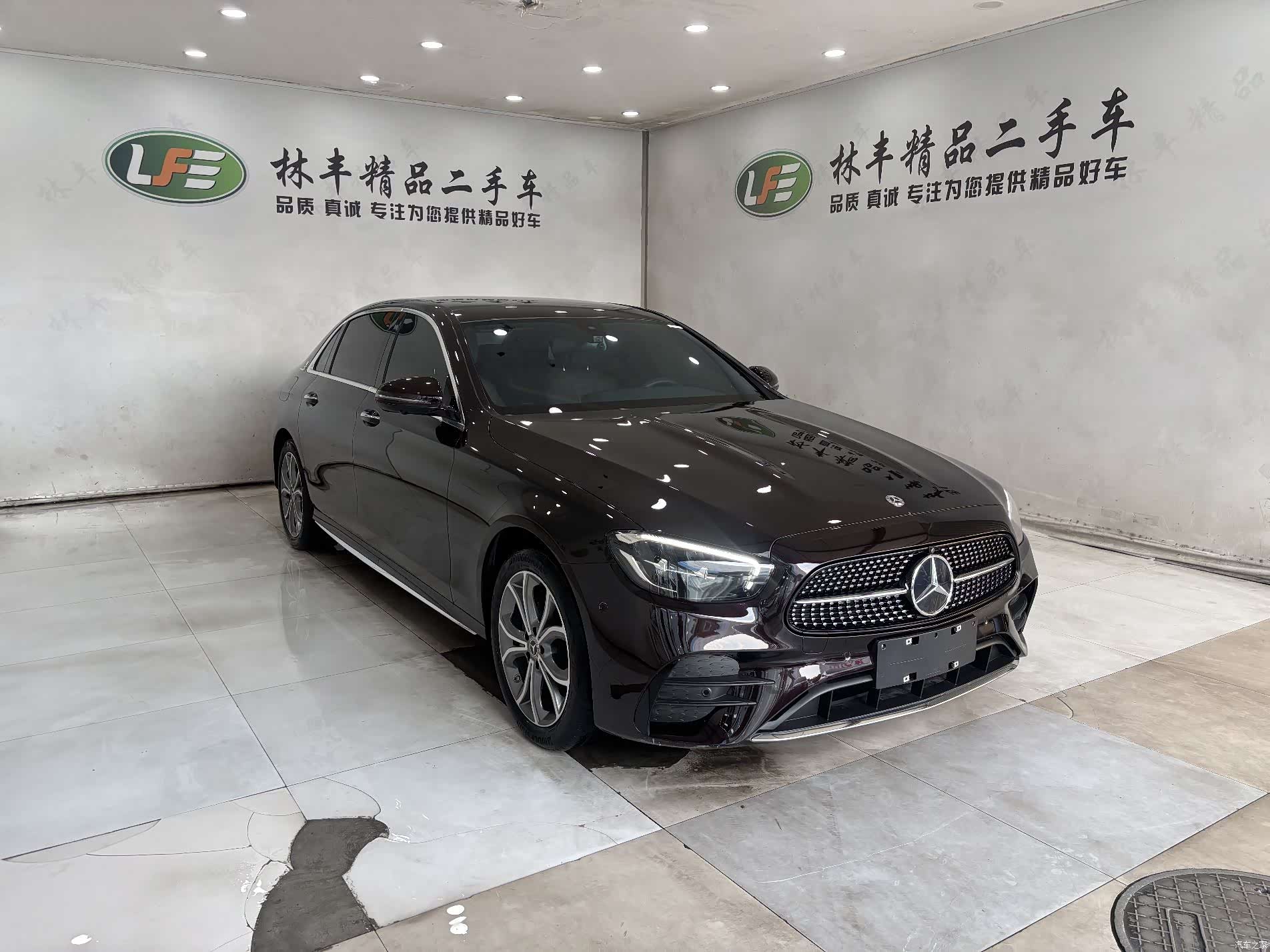 Mercedes-Benz E-Class, 2023 3
