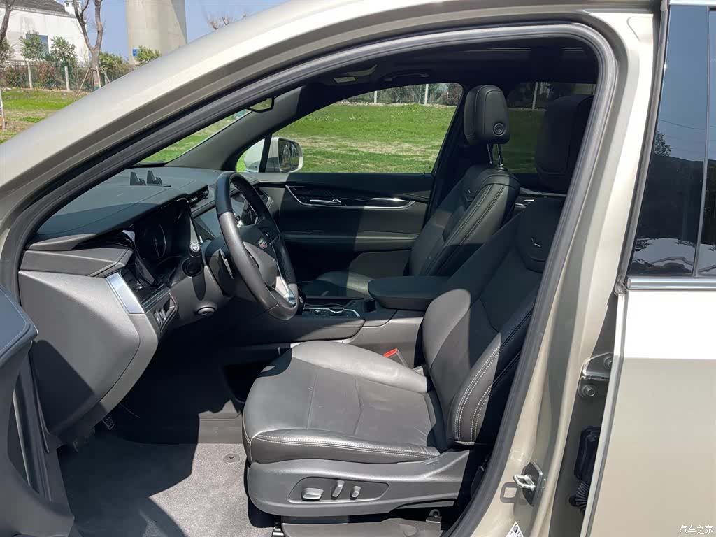 Cadillac XT6, 2021 14