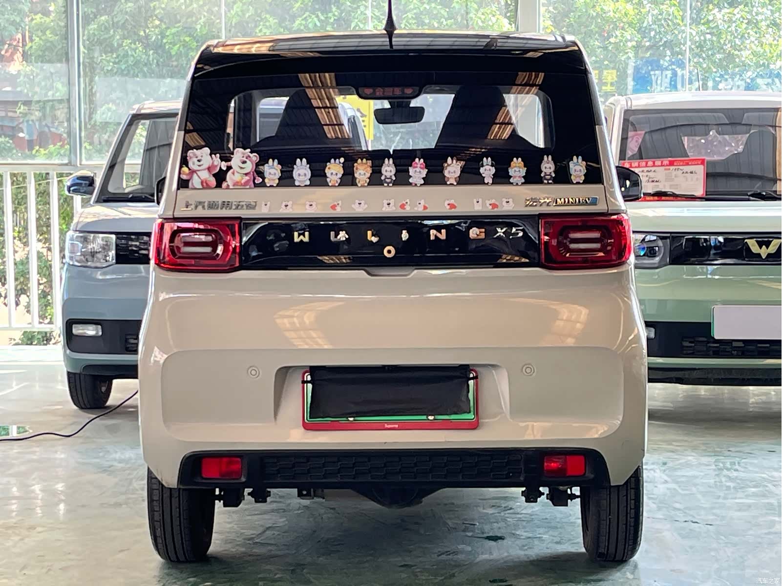Wuling MINIEV, 2022 все фото