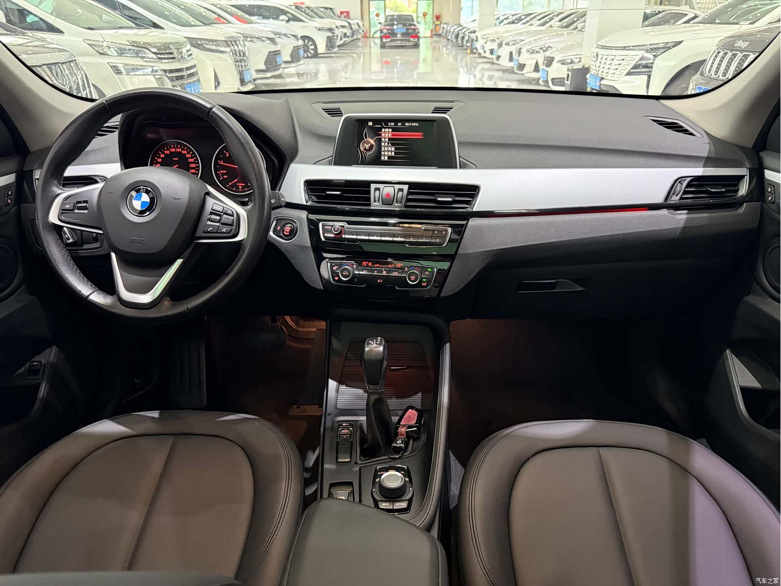 BMW X1, 2017 12