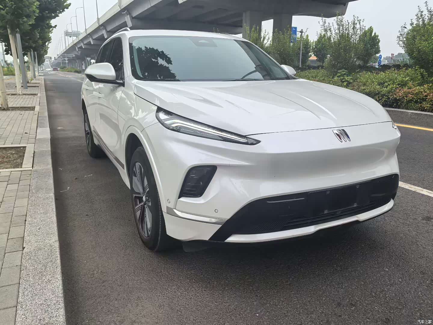 Buick E5, 2025 3