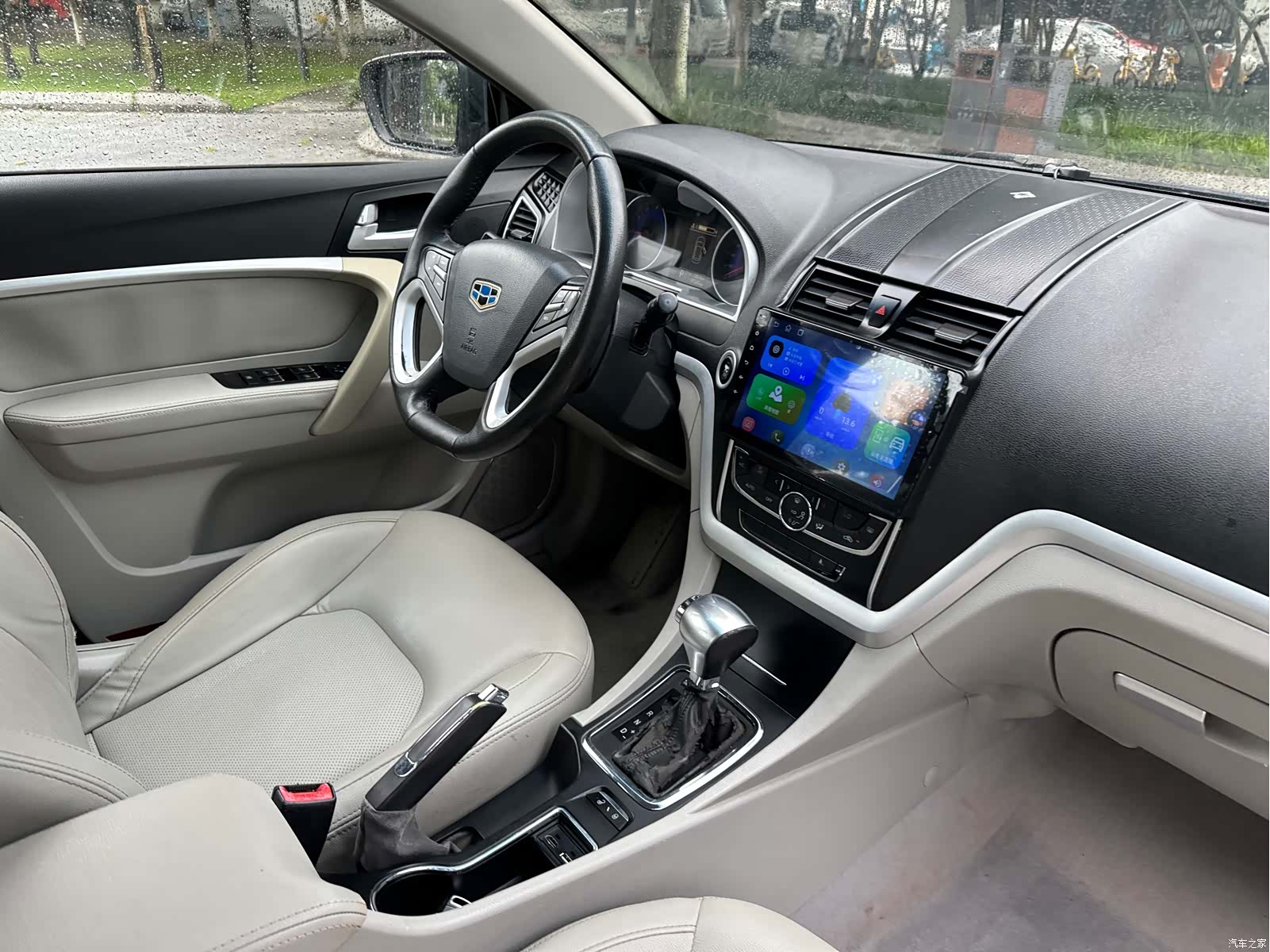 Geely Emgrand, 2015 18