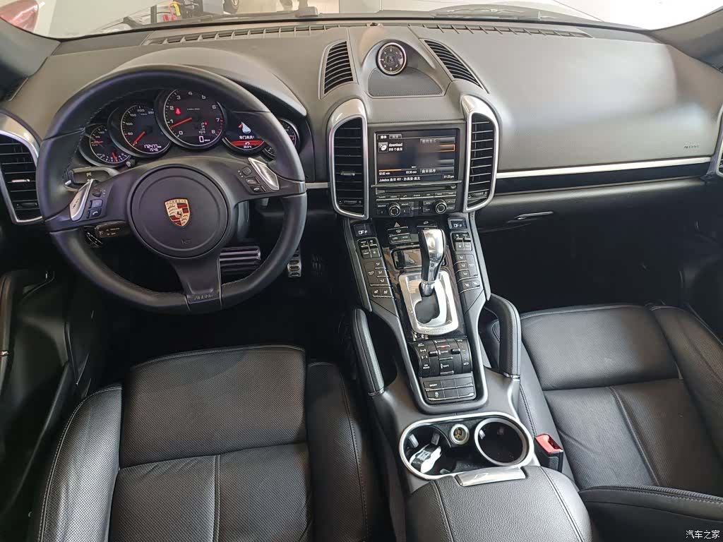 Porsche Cayenne, 2014 6