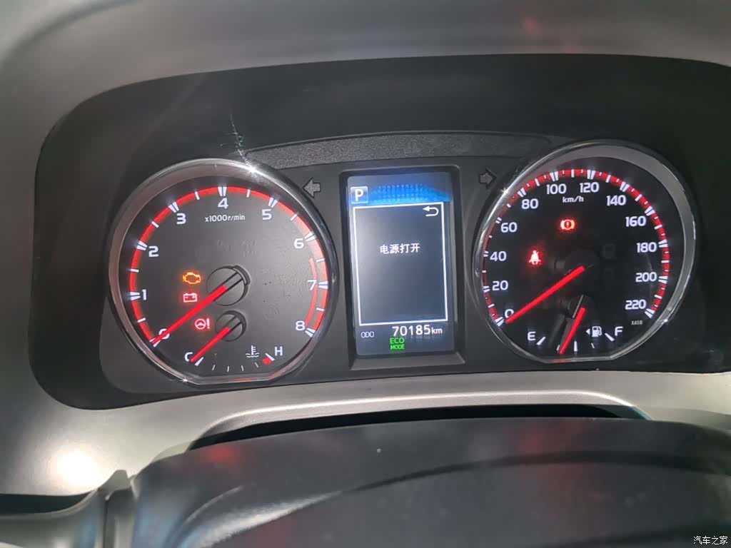 Toyota RAV4, 2017 8