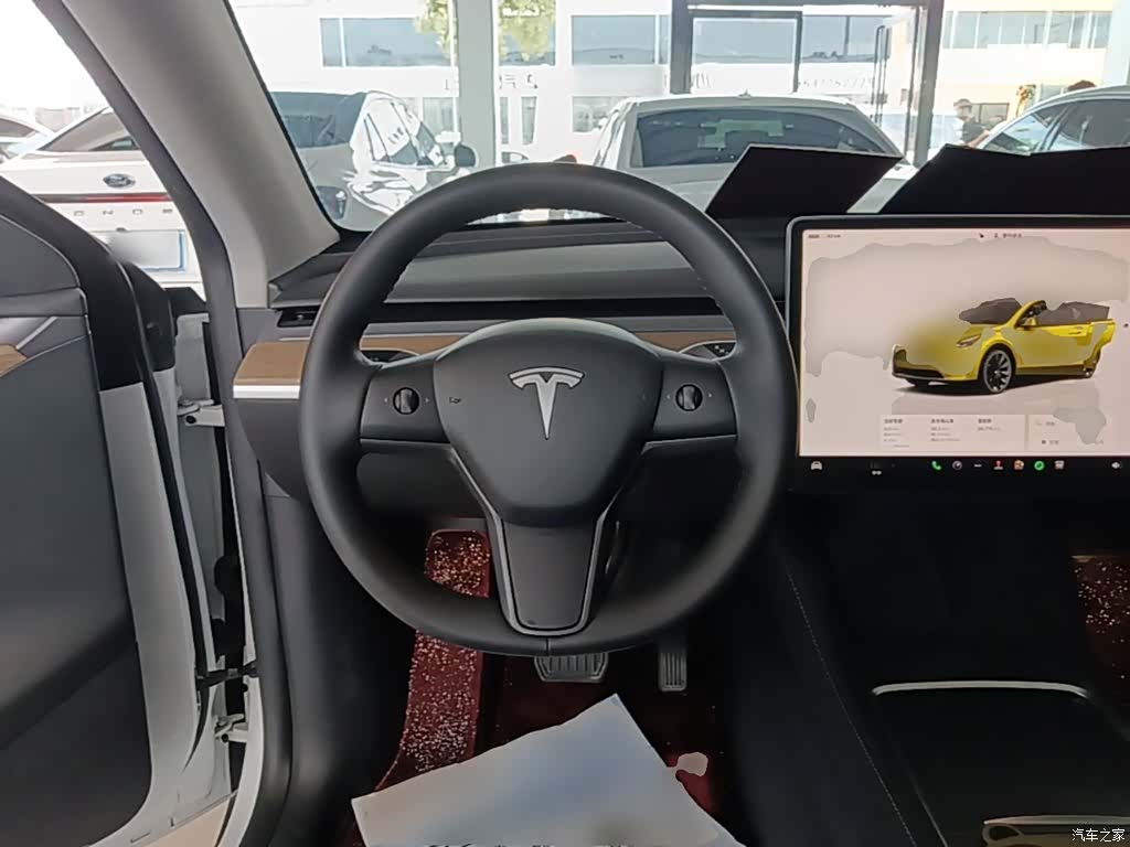 Tesla Model Y, 2023 11