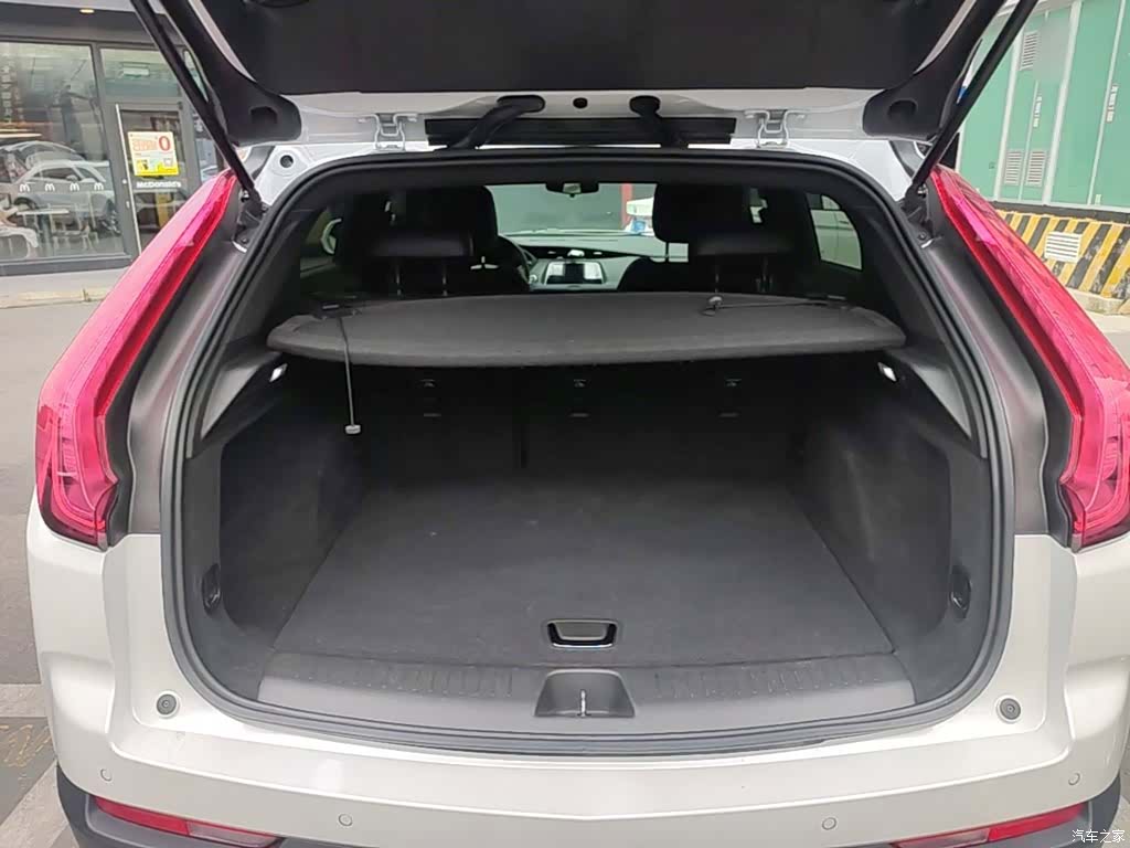 Cadillac XT4, 2021 19
