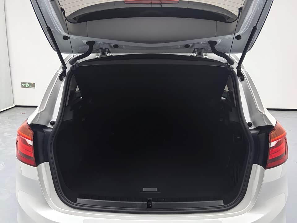 BMW 2 series station wagon