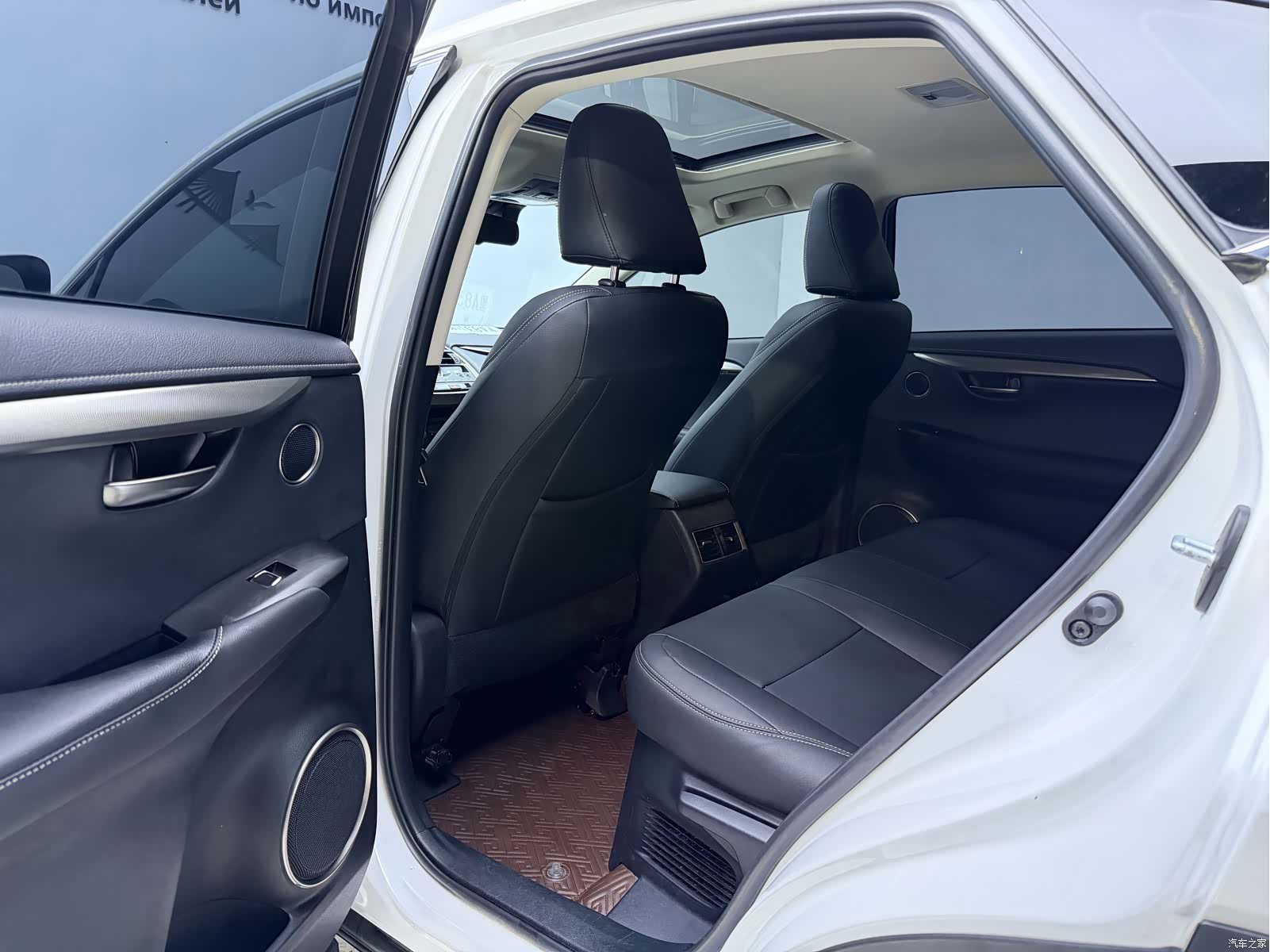 Lexus NX, 2019 25