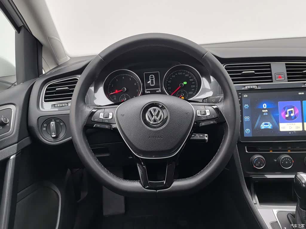 Volkswagen Golf, 2018 11