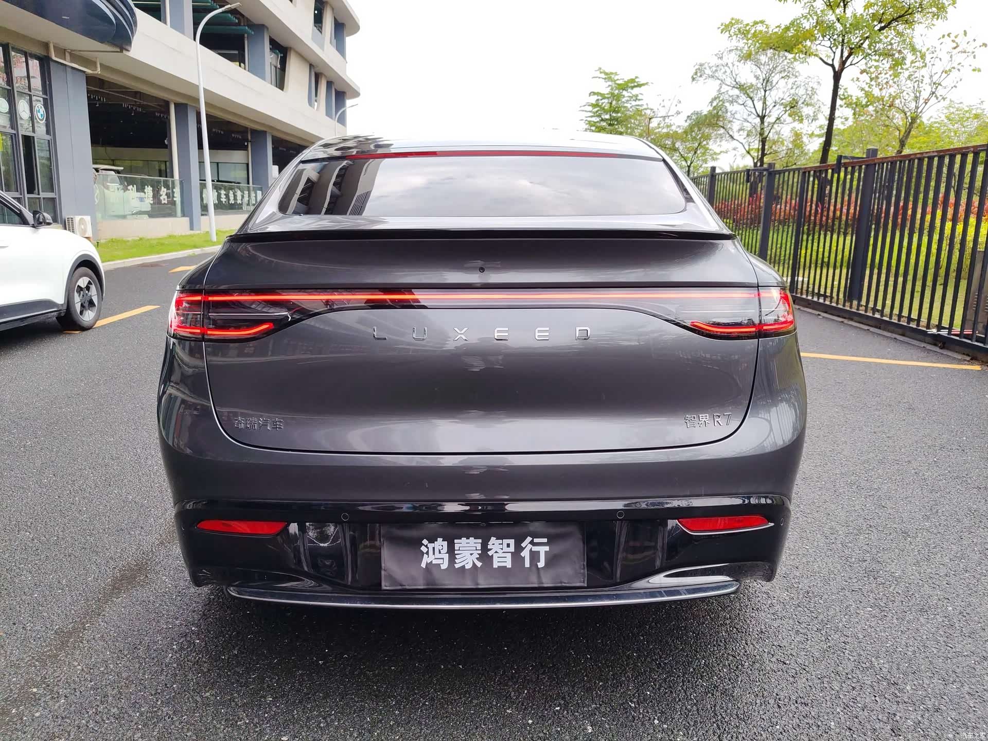 Luxeed R7, 2026 21