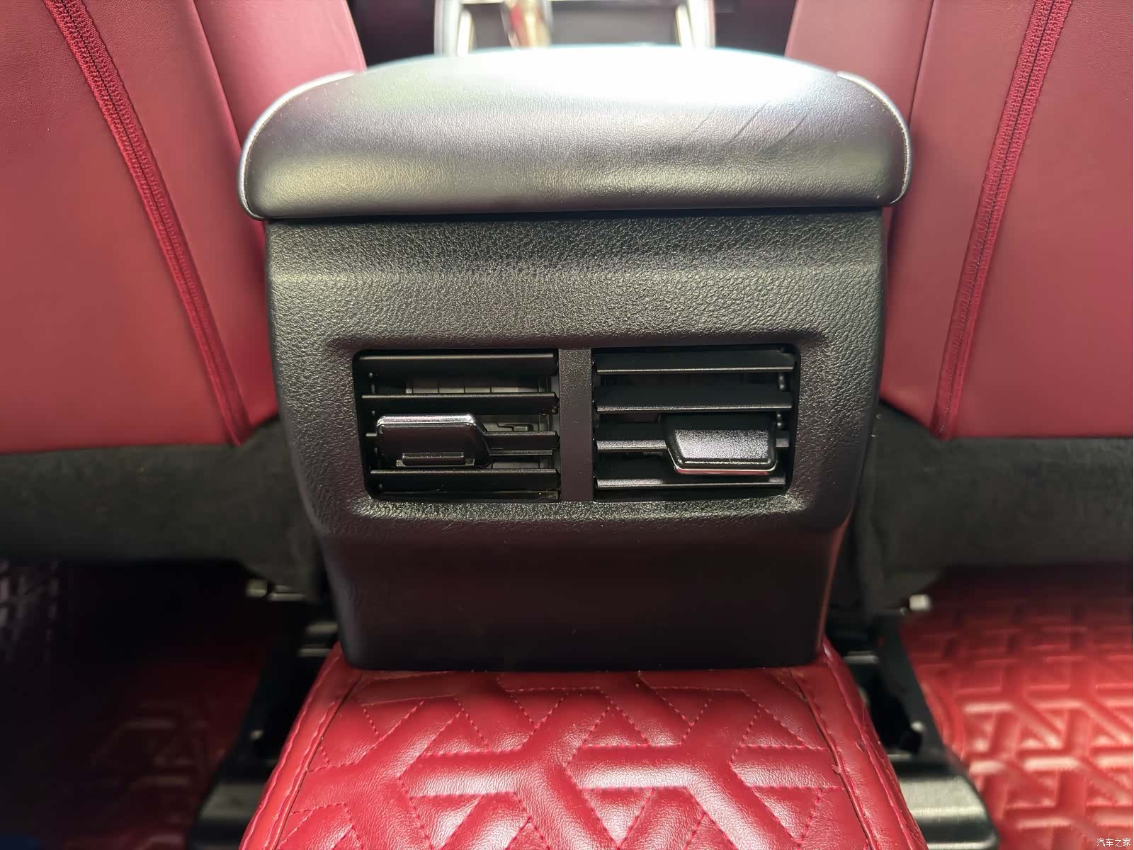 Lexus IS, 2018 23