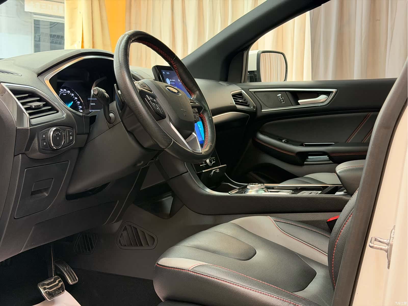 Ford Edge, 2020 23