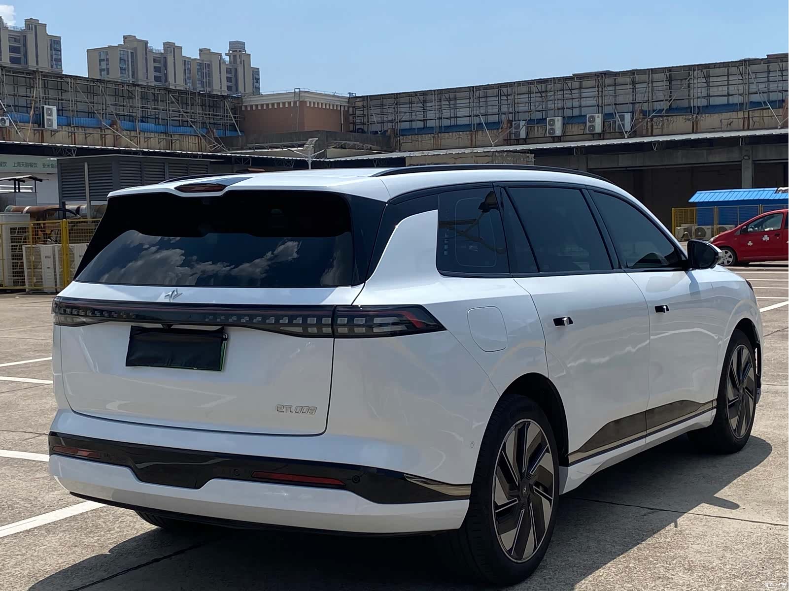 DongFeng eπ008, 2024 7