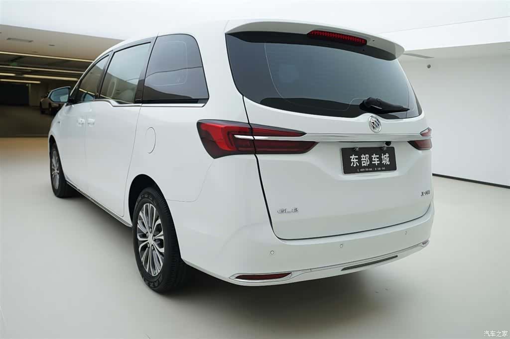 Buick GL8, 2025 все фото