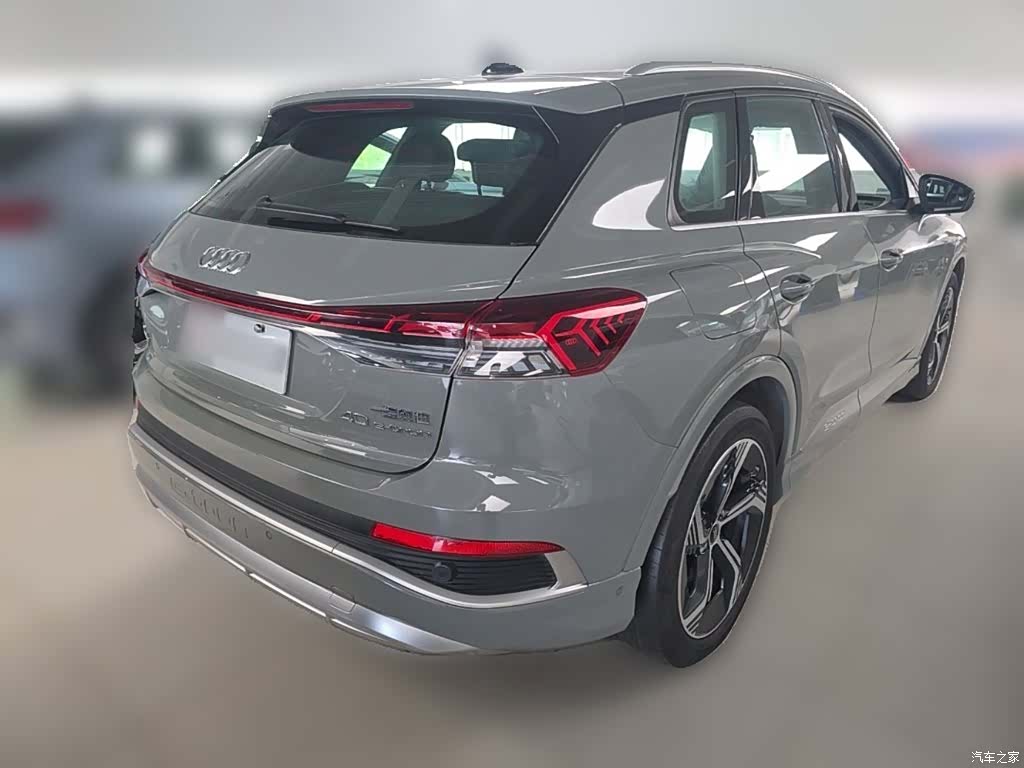Audi Q4 e-tron, 2023 12