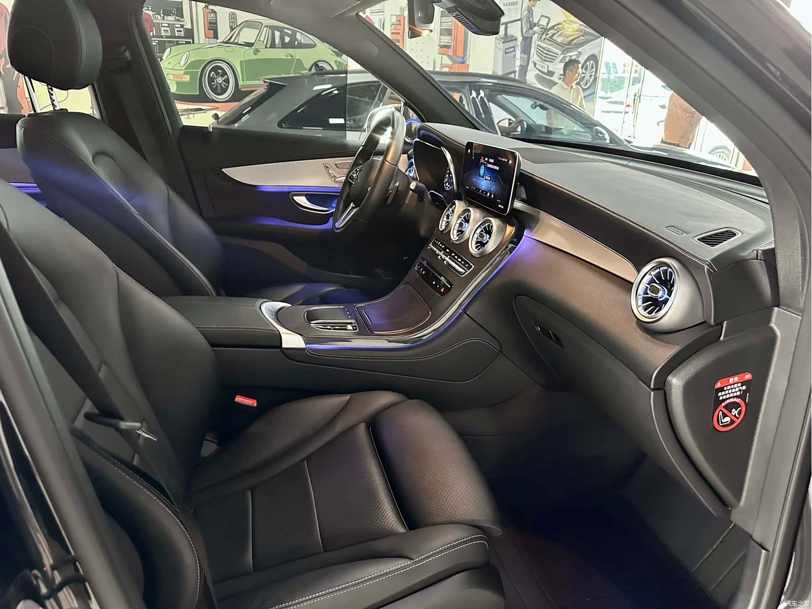 Mercedes-Benz GLC, 2020 19